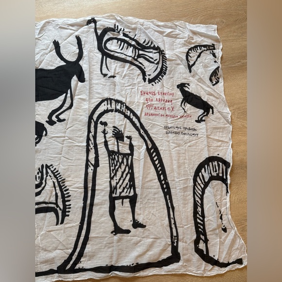 Greek Scarf 🇬🇷🏺 - Picture 2 of 4